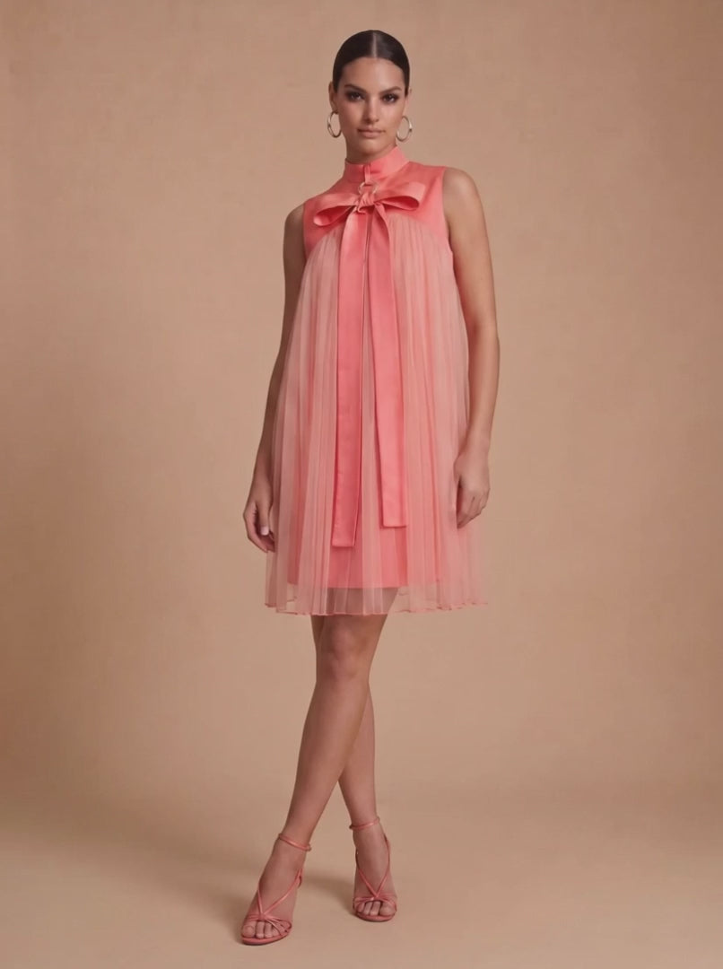 Robe Paula en tulle corail – essayage et mouvement du tissu – EMDORIA Paris